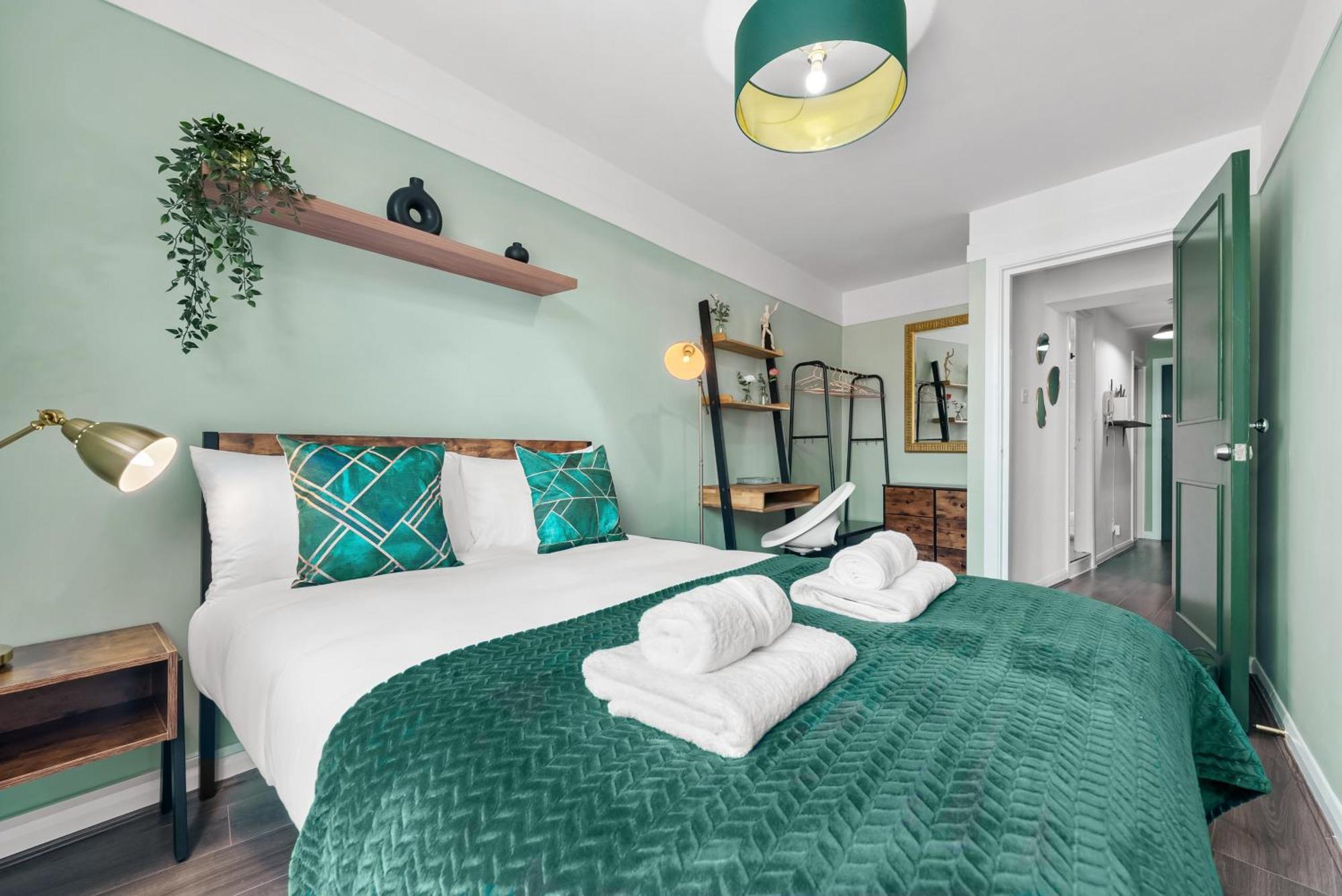 Chic 2 Bedroom Apartment Near Liverpool Street By Gold Stays Londra Dış mekan fotoğraf