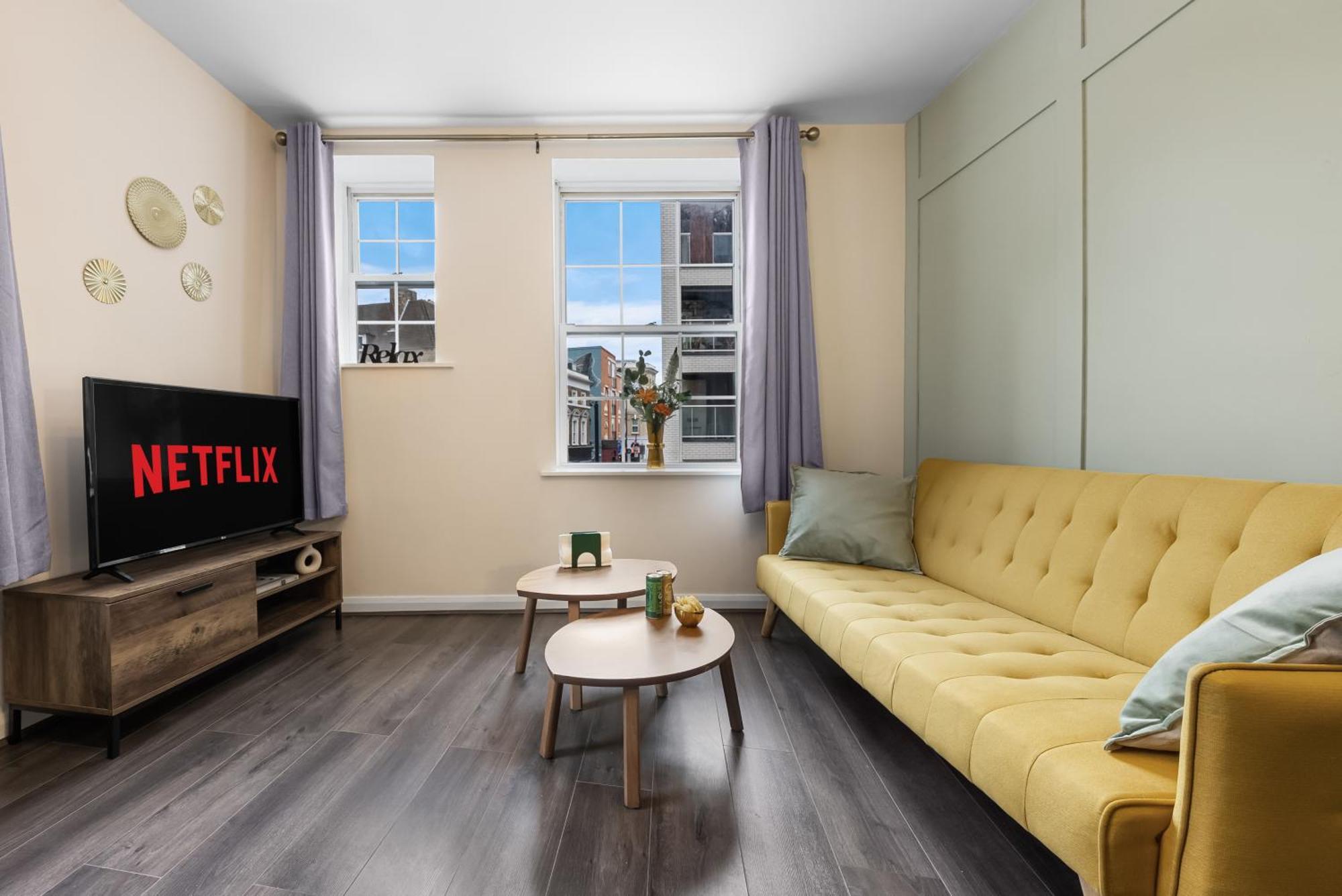 Chic 2 Bedroom Apartment Near Liverpool Street By Gold Stays Londra Dış mekan fotoğraf