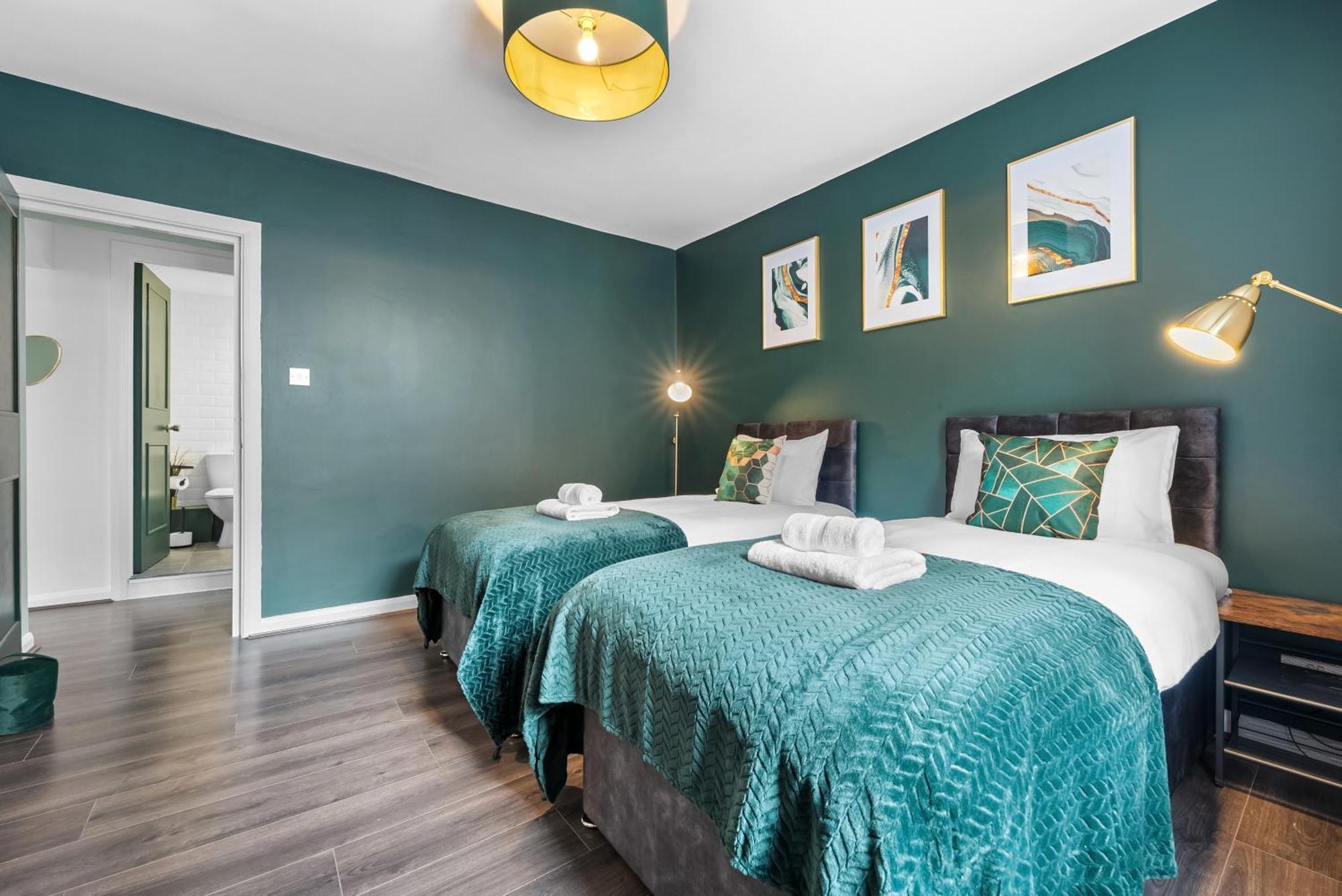 Chic 2 Bedroom Apartment Near Liverpool Street By Gold Stays Londra Dış mekan fotoğraf